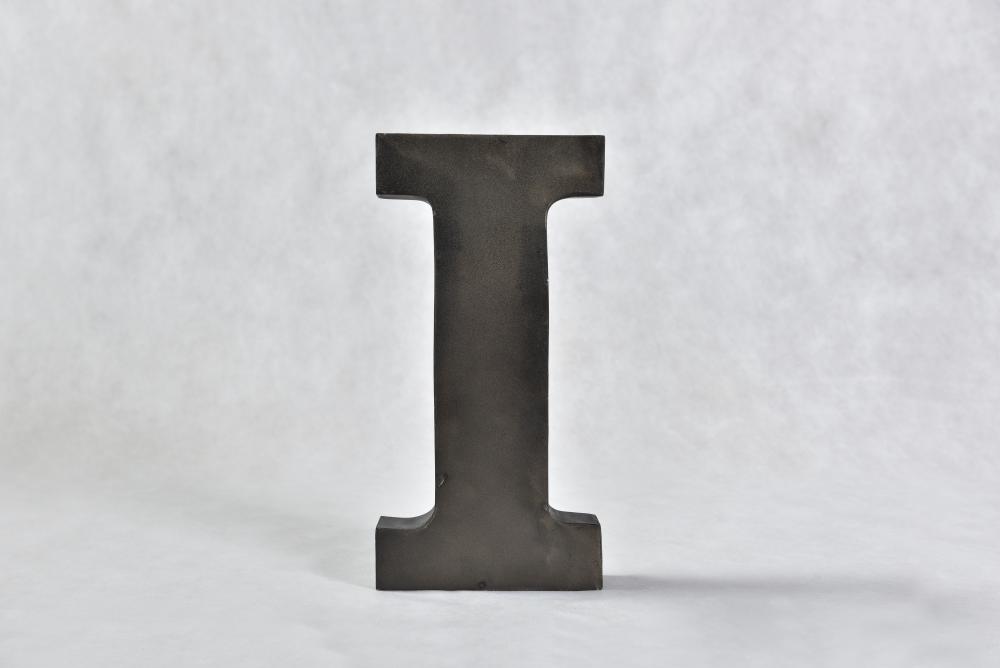 Deko-Buchstabe zum Hängen ca. 31 cm hoch J Stahl Vintage Schwarz